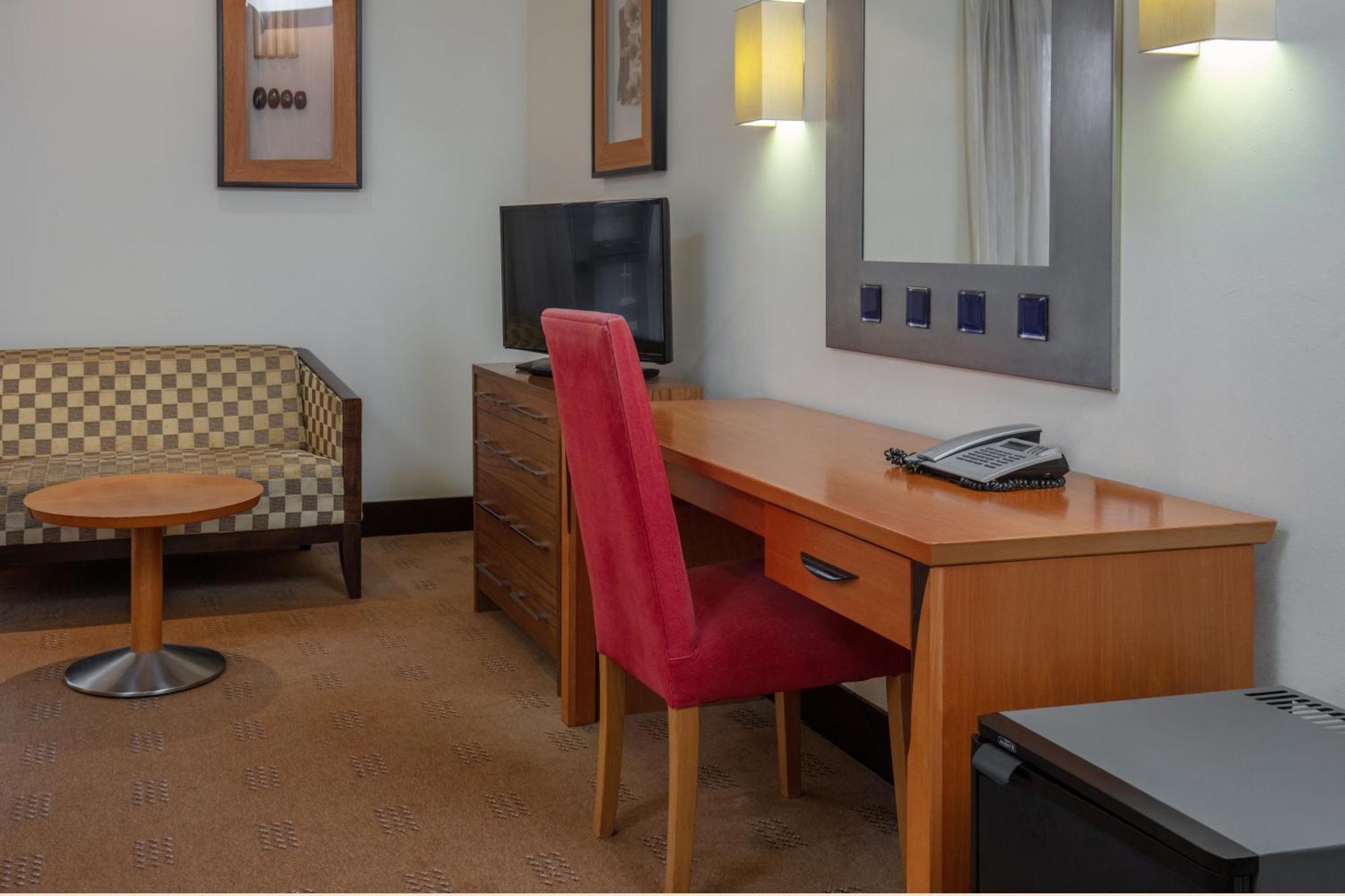 Crewe Hall Hotel & Spa - Cheshire Room photo